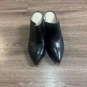 Black Women's Mules